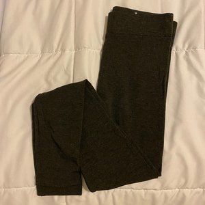 NEW Lou & Grey Cozy Flipside Leggings!